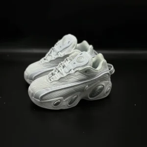 Nike nocta glide kids