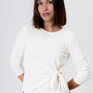 Camiseta lazo cuello redondo