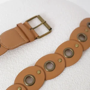 Cinturón círculos perforados