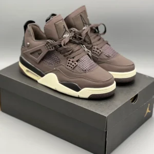 Air Jordan 4 Retro A Ma Maniére Violet Ore